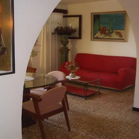 La Ceiba Guest house